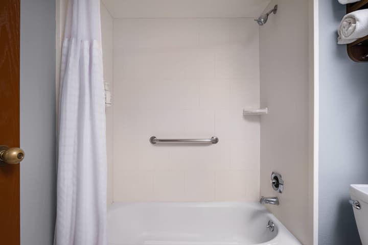 AmericInn by Wyndham Madison West