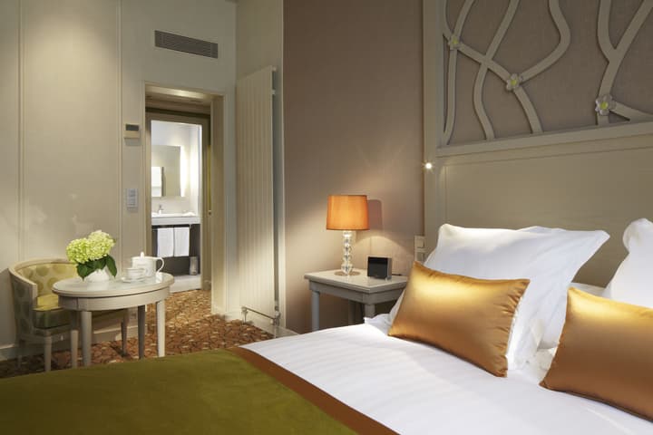 Splendid Etoile Hotel