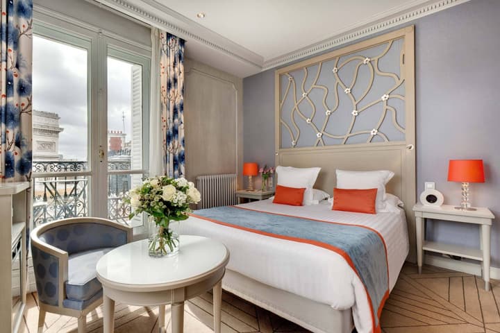 Splendid Etoile Hotel