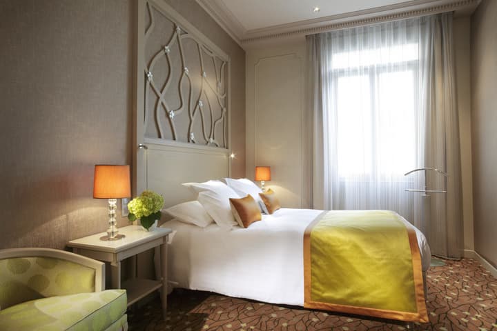 Splendid Etoile Hotel