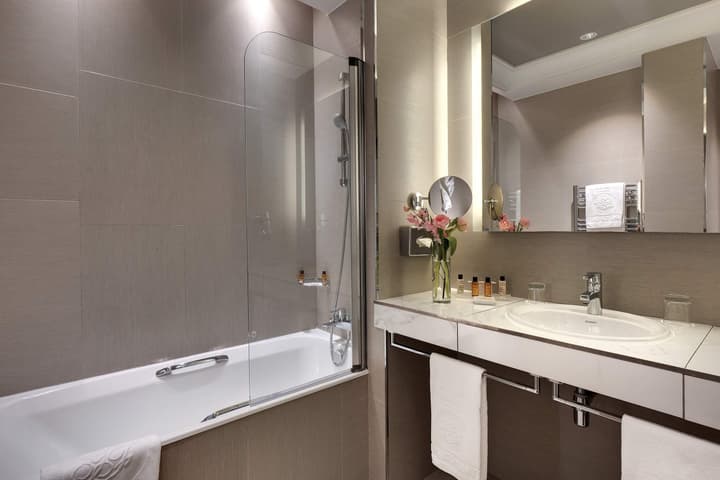 Splendid Etoile Hotel