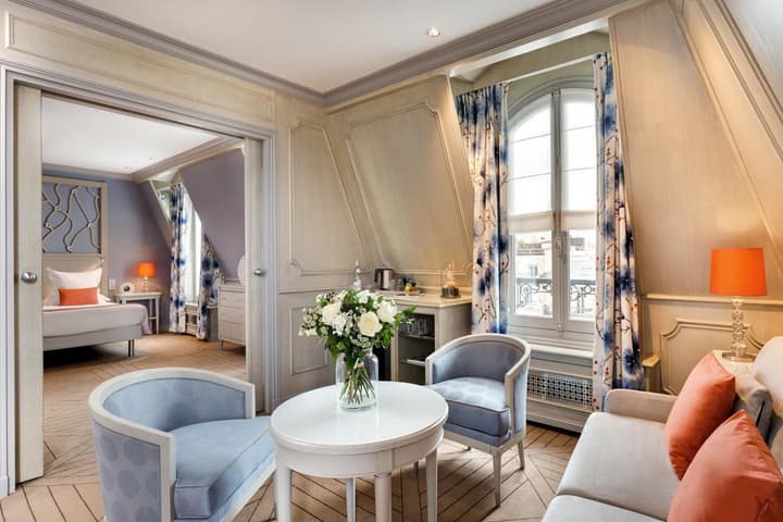 Splendid Etoile Hotel