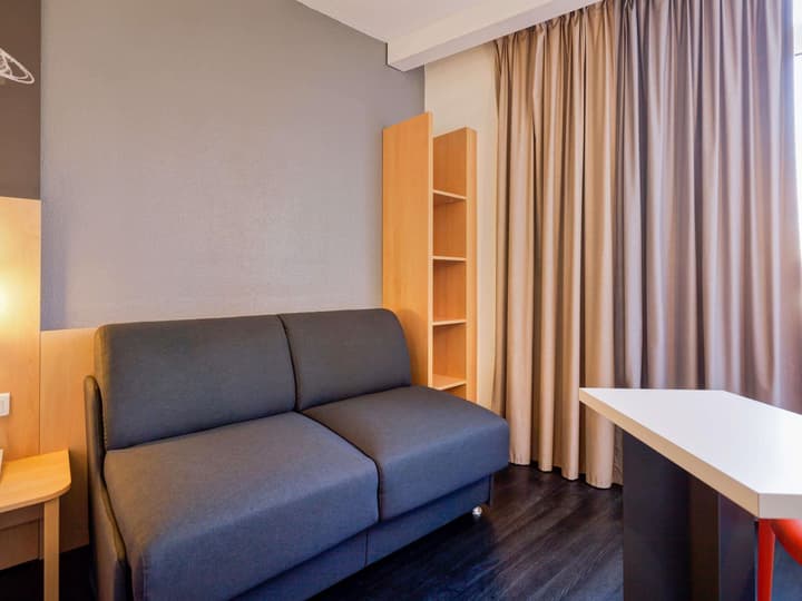 Hôtel ibis Annecy Centre Vieille Ville