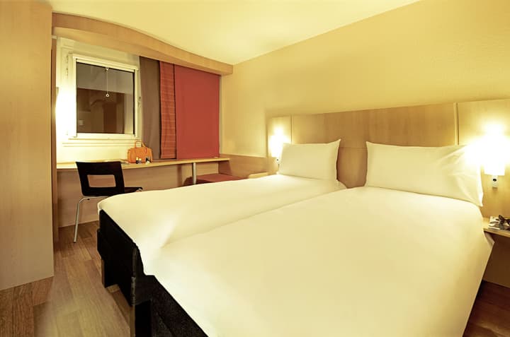 Hôtel ibis Annecy Centre Vieille Ville