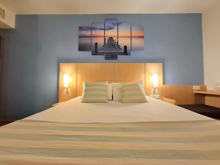Hôtel ibis Annecy Centre Vieille Ville