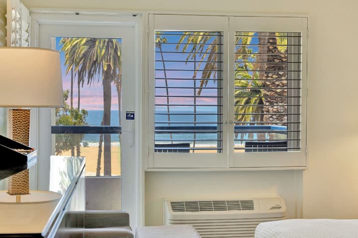 Ocean View Hotel