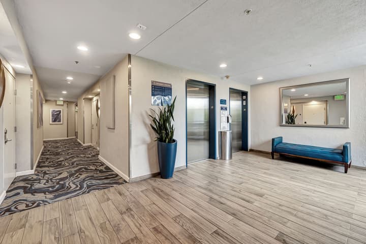 Ocean View Hotel