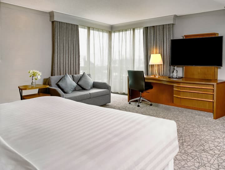 Crowne Plaza Toronto North York by IHG