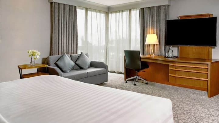 Crowne Plaza Toronto North York by IHG