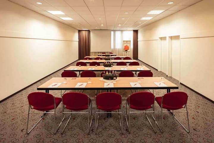 ibis Nuernberg City am Plaerrer