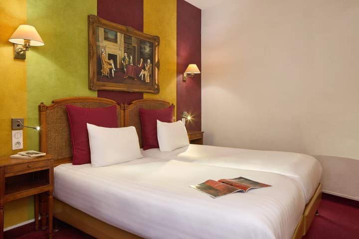 Timhotel Invalides Eiffel
