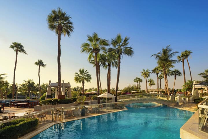 Sheraton Jeddah Hotel - Saudi Brothers Commercial Company Branch