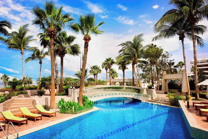 Sheraton Jeddah Hotel - Saudi Brothers Commercial Company Branch