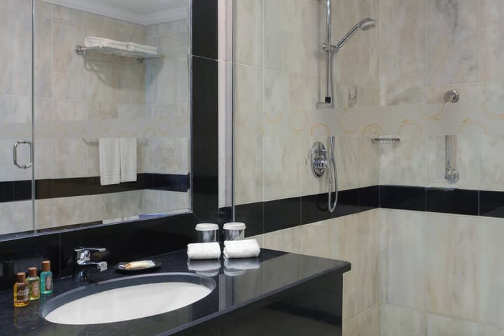 Sheraton Jeddah Hotel - Saudi Brothers Commercial Company Branch