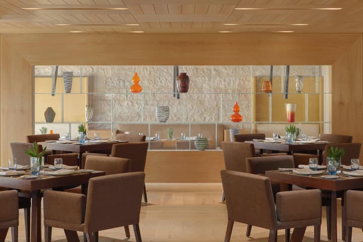 Sheraton Jeddah Hotel - Saudi Brothers Commercial Company Branch