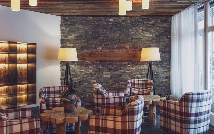 Mountain Plaza Hotel