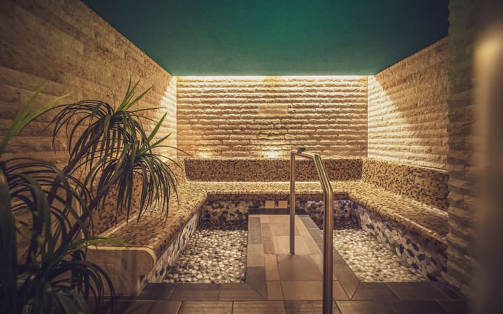 Mountain Plaza Hotel