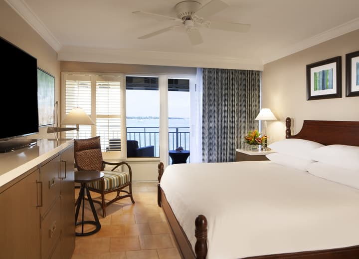 Pier House Resort & Spa