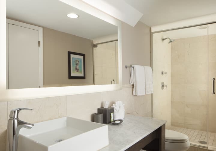 Pier House Resort & Spa