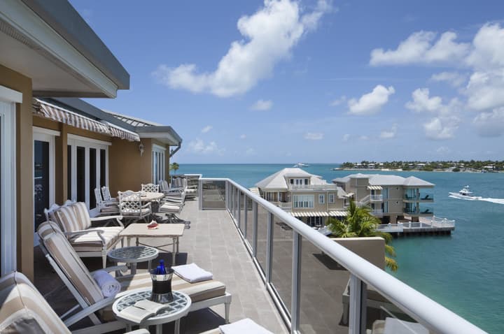 Pier House Resort & Spa