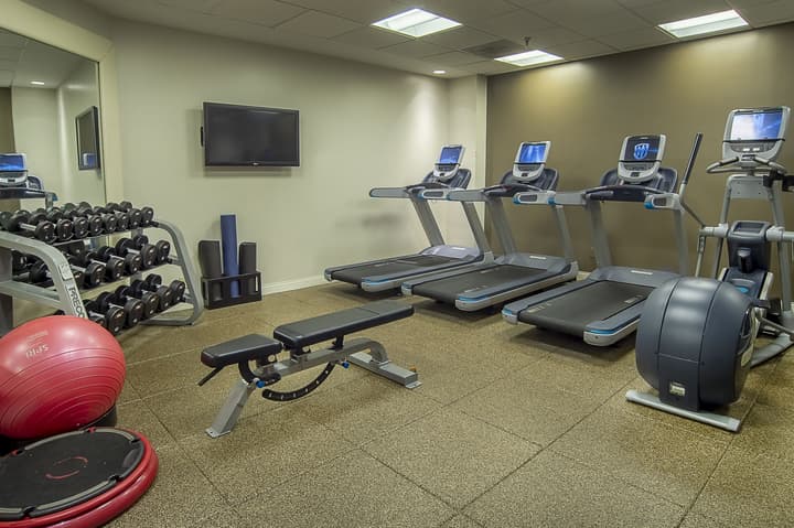 DoubleTree by Hilton St. Louis - Westport