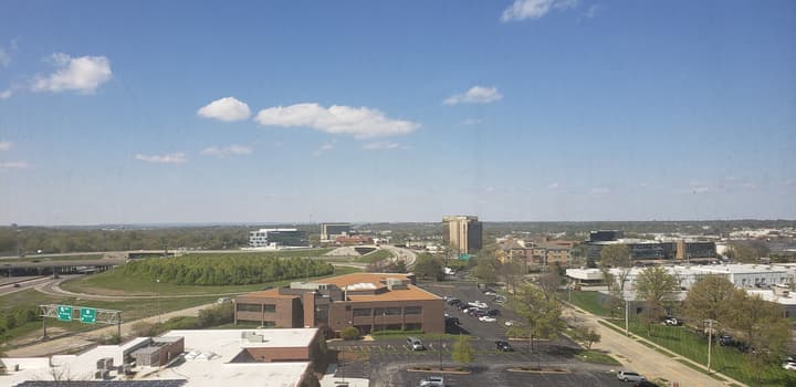 DoubleTree by Hilton St. Louis - Westport