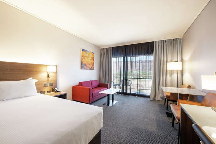 DoubleTree by Hilton Alice Springs