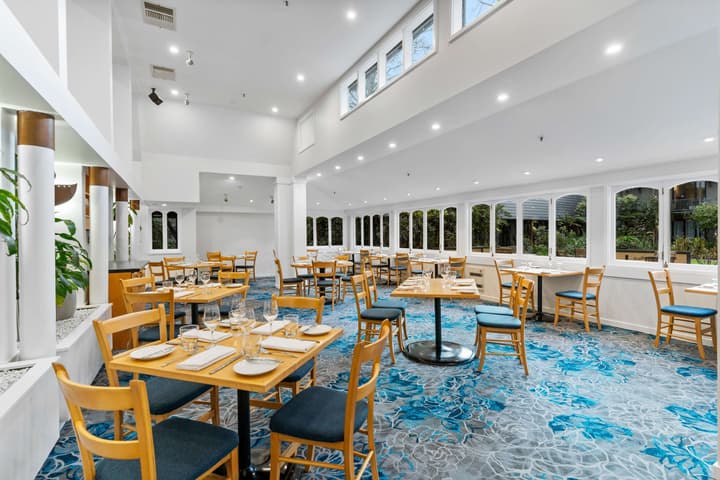 Chateau on the Park - Christchurch, a DoubleTree by Hilton