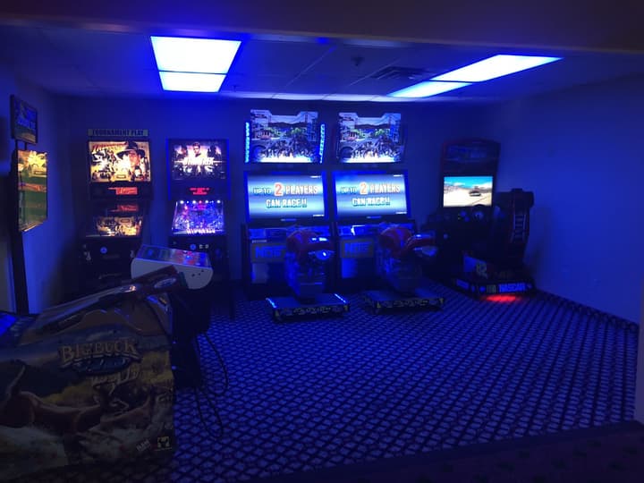 Ramada by Wyndham Niagara Falls/Fallsview