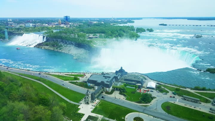 Ramada by Wyndham Niagara Falls/Fallsview