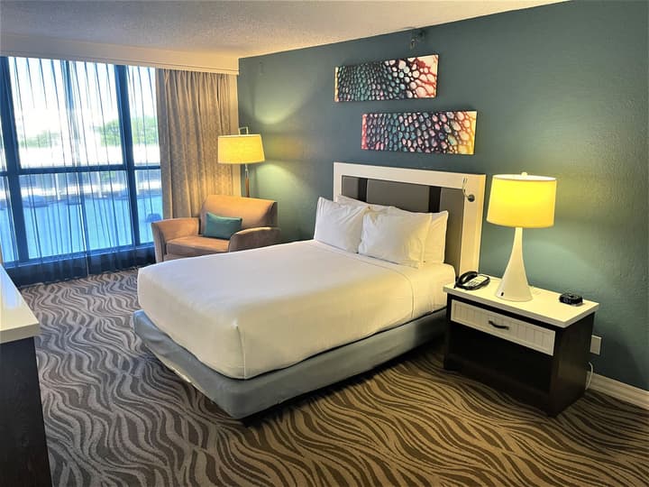 Wyndham Lake Buena Vista – Disney Springs® Area