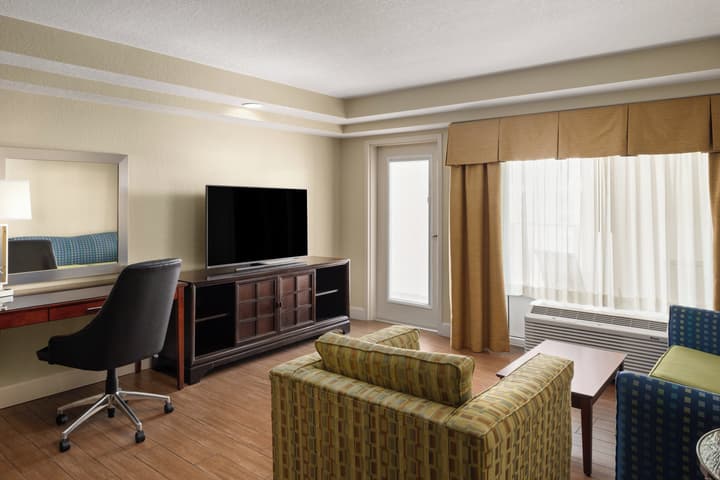 Holiday Inn Resort Orlando - Lake Buena Vista by IHG