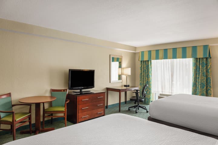 Holiday Inn Resort Orlando - Lake Buena Vista by IHG