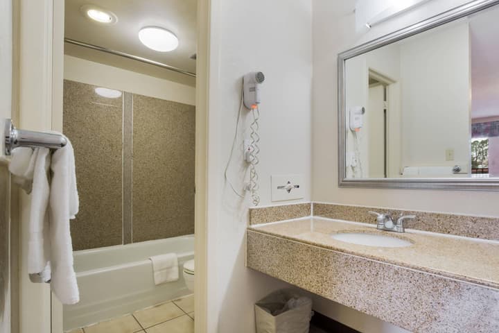 Econo Lodge Williamsburg Historic Area