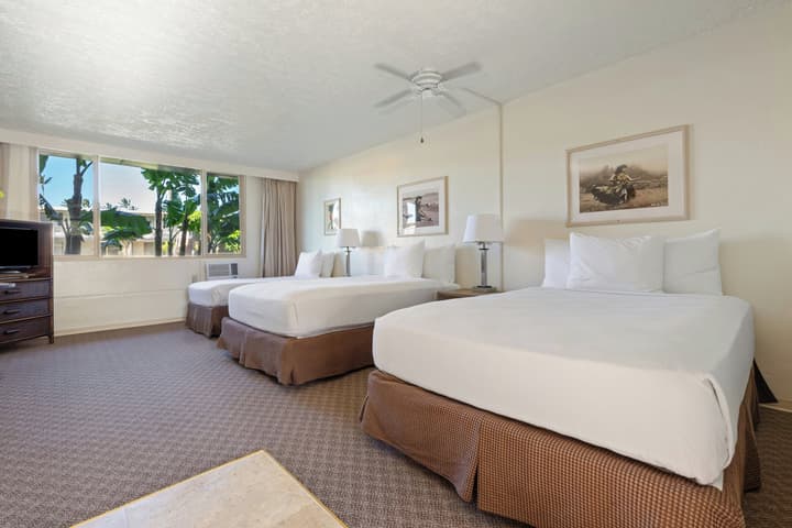 Maui Seaside Hotel