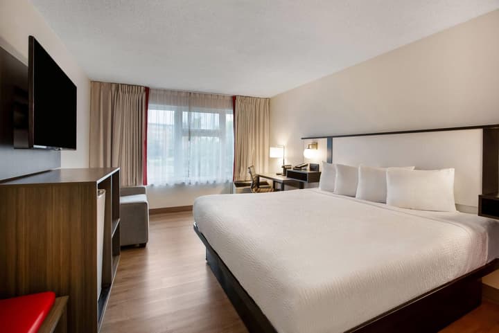 Ramada by Wyndham Kingston