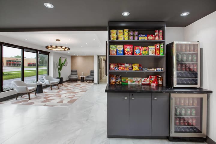 Ramada by Wyndham Kingston