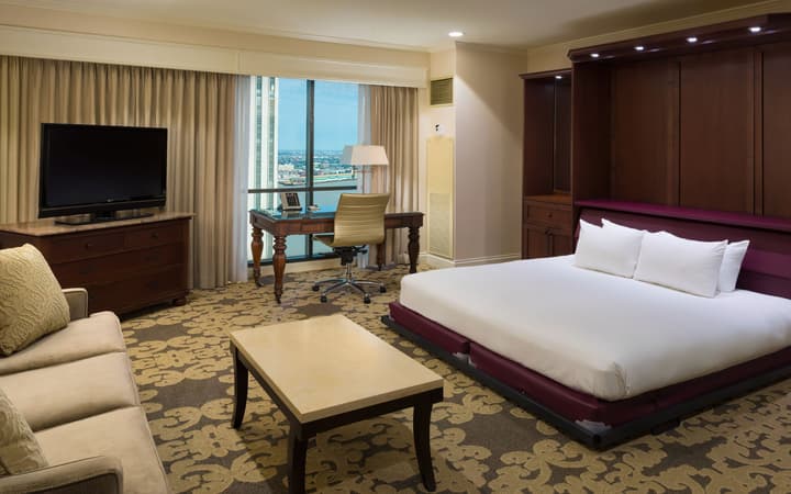 Hilton New Orleans Riverside
