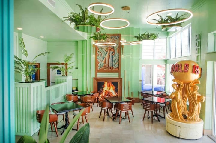 The Colony Hotel