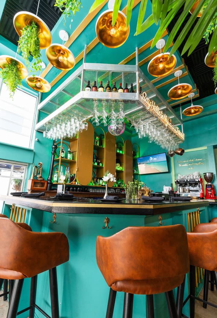 The Colony Hotel