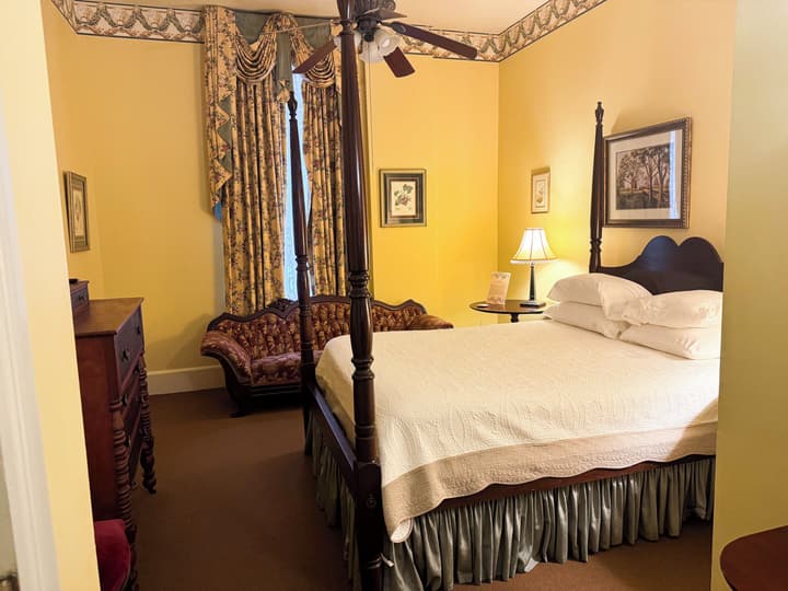 The Guest House Historic Mansion