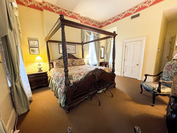 The Guest House Historic Mansion