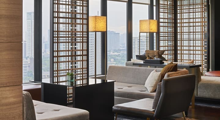 New World Makati Hotel