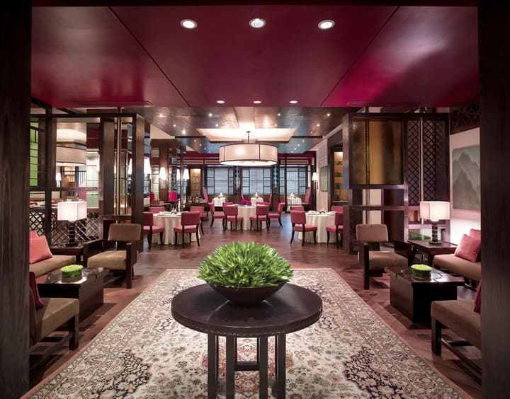 New World Makati Hotel