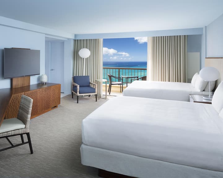 Hyatt Regency Waikiki Beach Resort & Spa