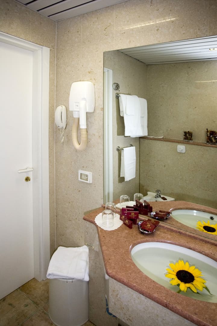 Hotel Astoria, Sure Hotel Collection by Best Western