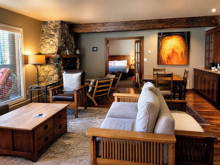Emerald Lake Lodge