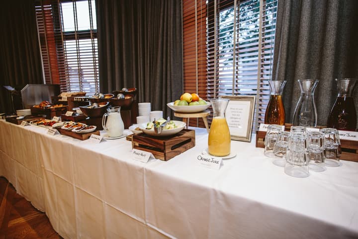 Palm Court Hotel
