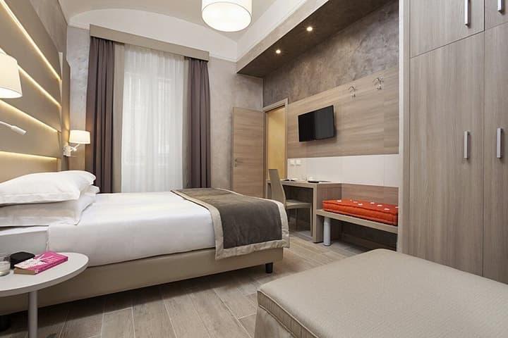 Kennedy Hotel
