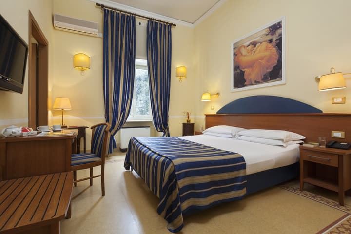 Kennedy Hotel